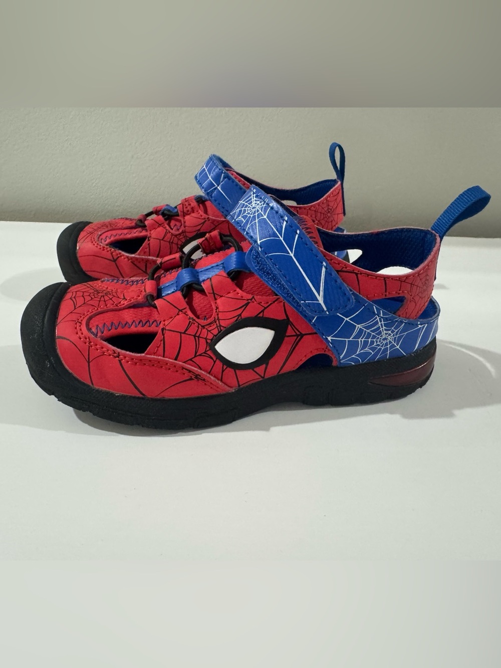 Kids Red and Blue Spider-Man Light Up Sandals